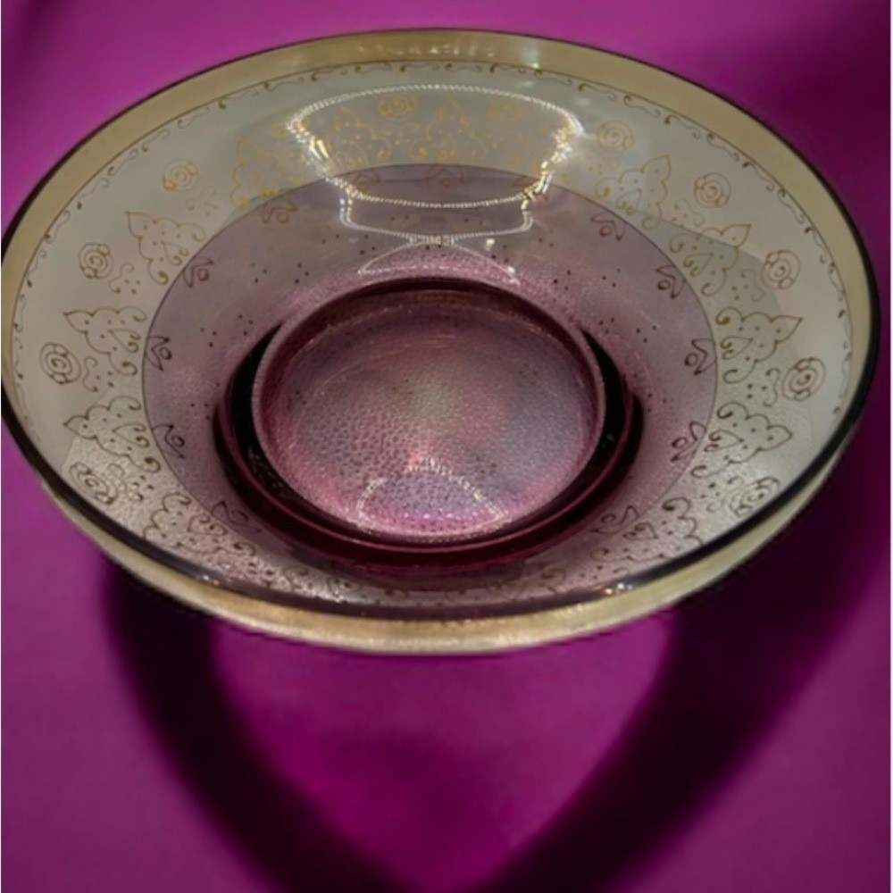 Pier 1 Amethyst Mouth Blown Bowl